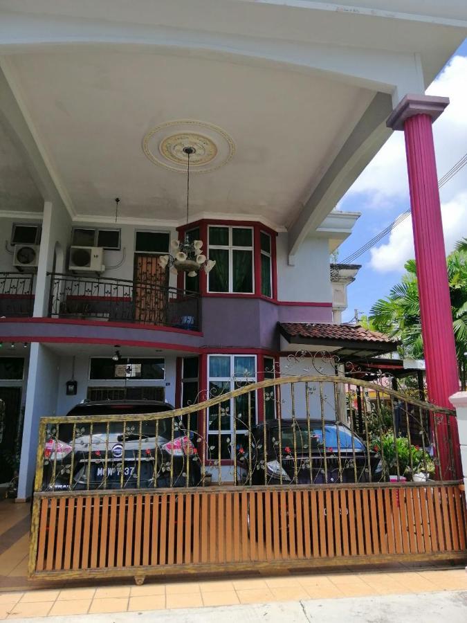 Hawwa Sara Muslim Homestay Malacca Ngoại thất bức ảnh