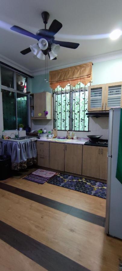 Hawwa Sara Muslim Homestay Malacca Ngoại thất bức ảnh